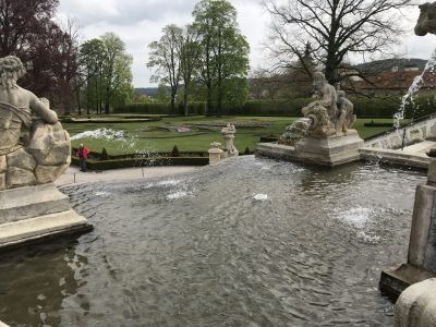 Cesky Krumlov castle garden fountain... Cesky Krumlov castle garden fountain...